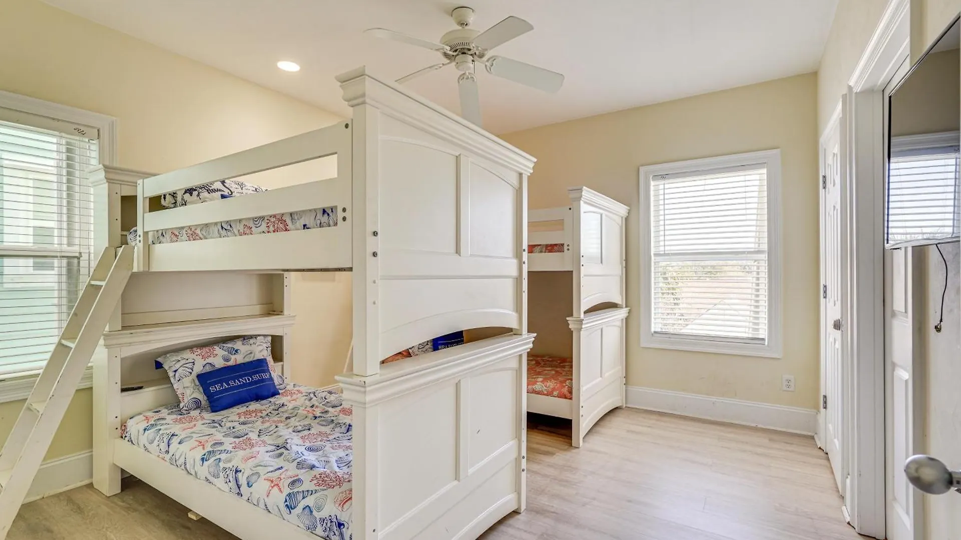Panama City Beach Home With Pool, Deck And Ocean Views 0*, Panama City Beach USA