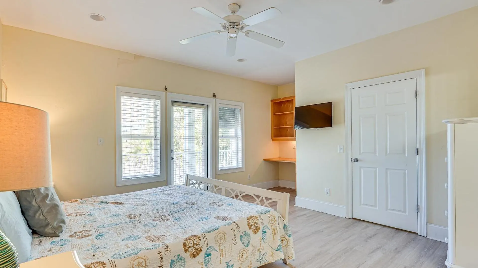 بيت للعطل Panama City Beach Home With Pool, Deck And Ocean Views الولايات المتحدة الأمريكية